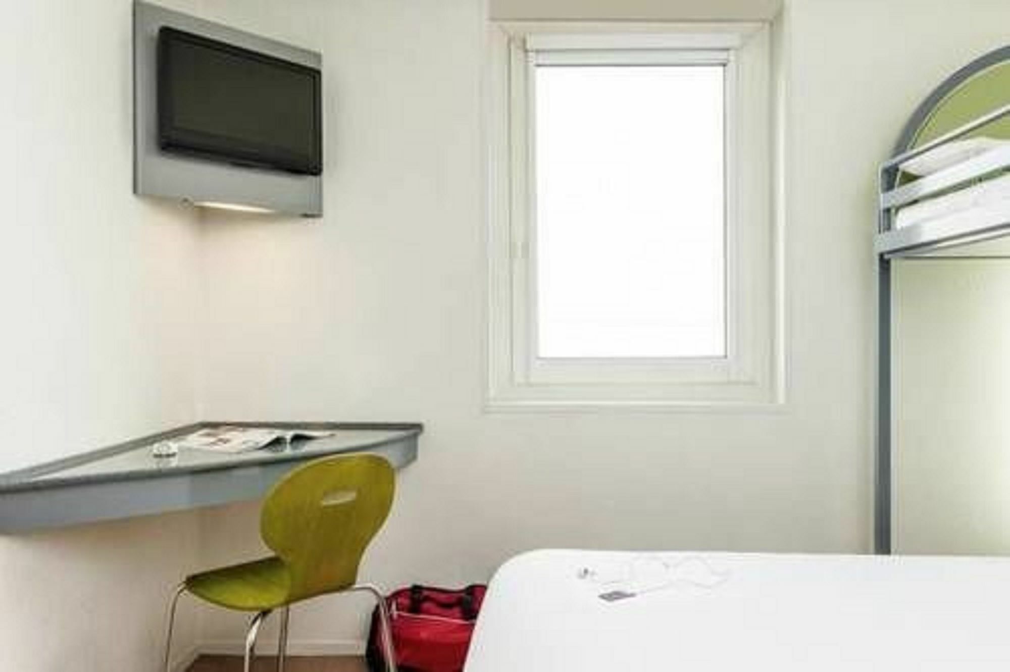 Ibis Budget Paris Porte De Bercy Charenton-le-Pont Zewnętrze zdjęcie